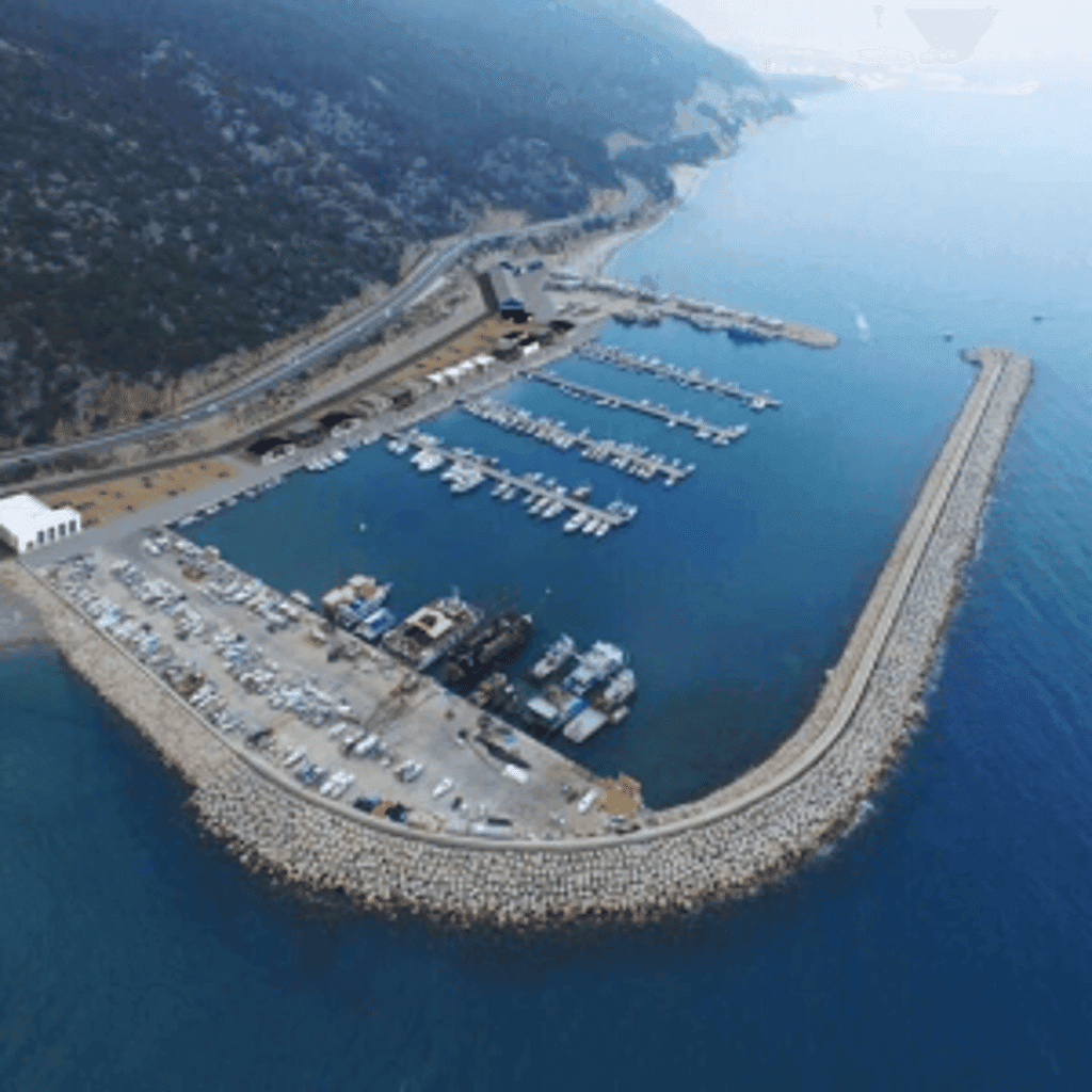 Konyaaltı Balıkçı Barınağı